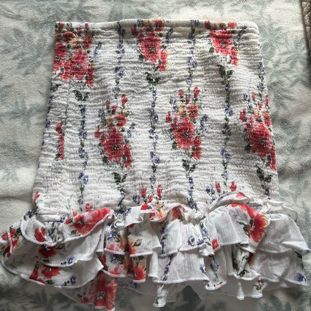 Forever 21 floral mini skirt